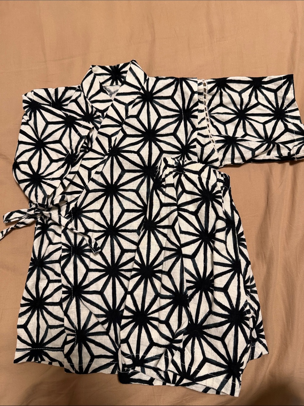Kids Black & White Geometric Kimono-Style Jinbei